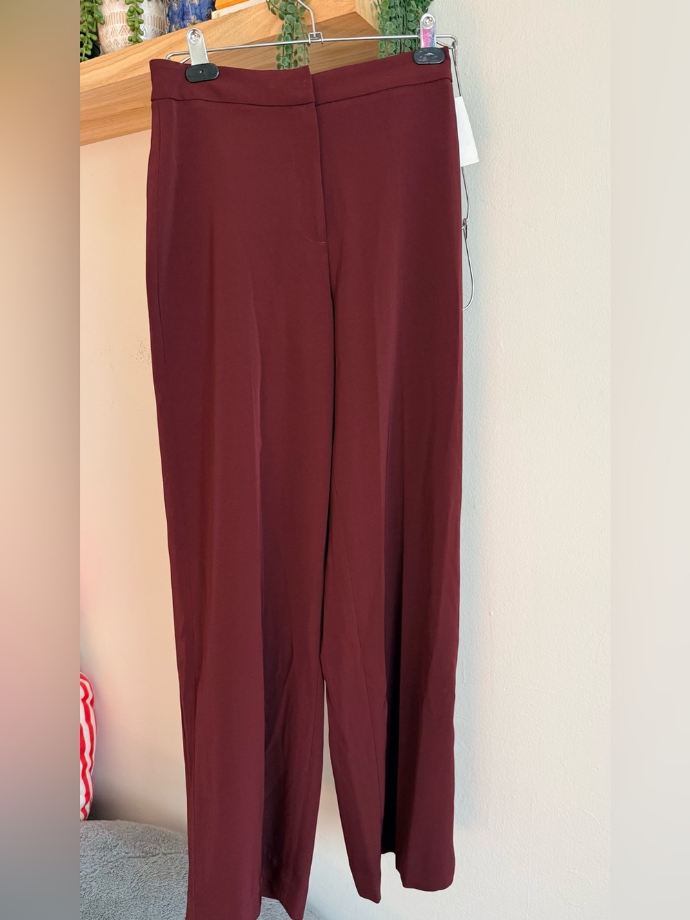 H&M Women's Wide-Leg Trousers in Burgundy